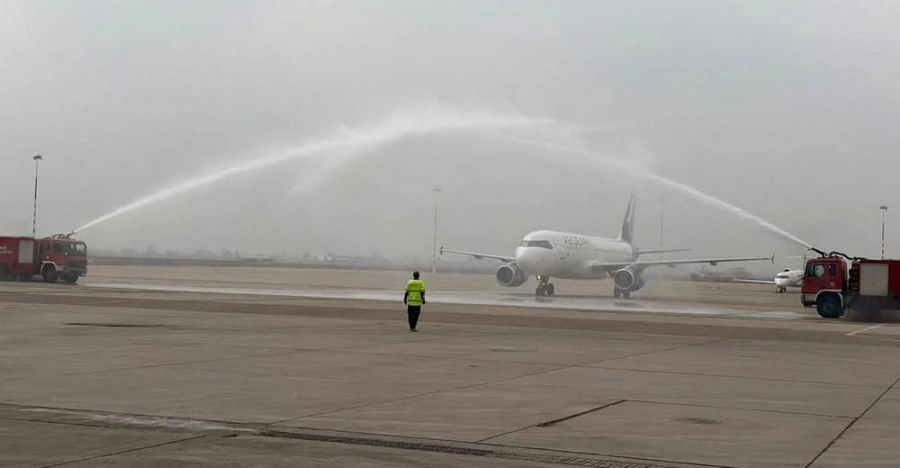 ГРЦИЈА ГИ ПОВРЗА ЕВРОПА И БАГДАД СО ДИРЕКТЕН АВИОНСКИ ЛЕТ ПО 35 ГОДИНИ ПАУЗА ГРЦИЈА ГИ ПОВРЗА ЕВРОПА И БАГДАД СО ДИРЕКТЕН АВИОНСКИ ЛЕТ ПО 35 ГОДИНИ ПАУЗА