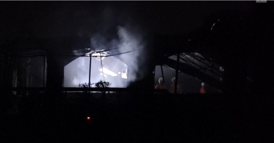 НАД 25 ЗАГИНАТИ ВО ПОЖАР ВО ДИСКО ДИВОГРАДБА ВО ГОА, ИНДИЈА НАД 25 ЗАГИНАТИ ВО ПОЖАР ВО ДИСКО ДИВОГРАДБА ВО ГОА, ИНДИЈА