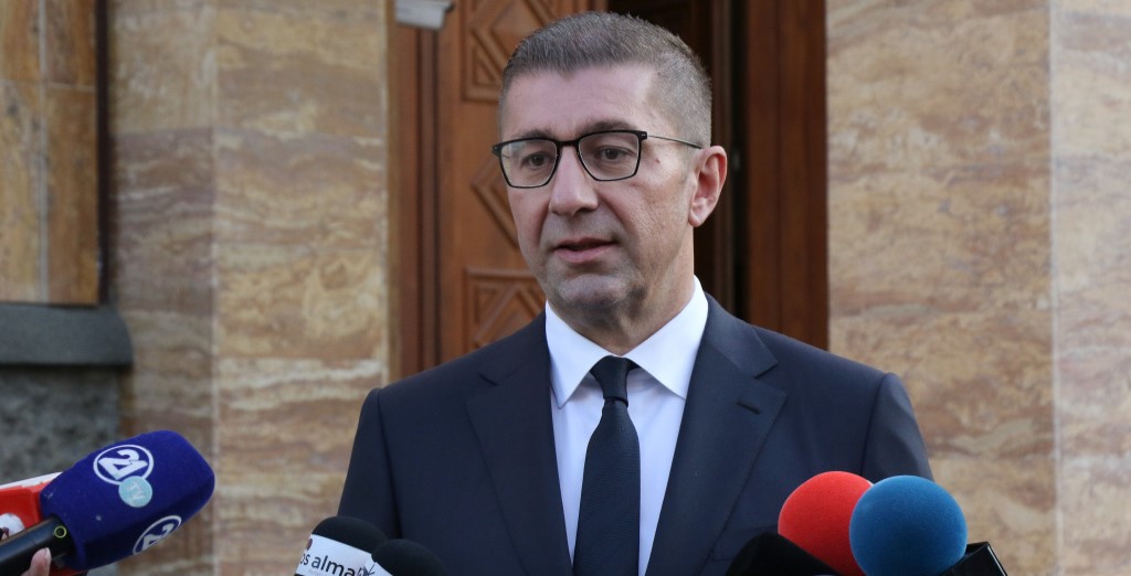 ОТКАКО МИЦКОСКИ РЕЧЕ ДЕКА ГО ВРАТИЛ ИМЕТО МАКЕДОНИЈА, ГРЦИЈА ГО ПОТСЕТИ ДЕКА ИМЕТО Е ВО УСТАВОТ