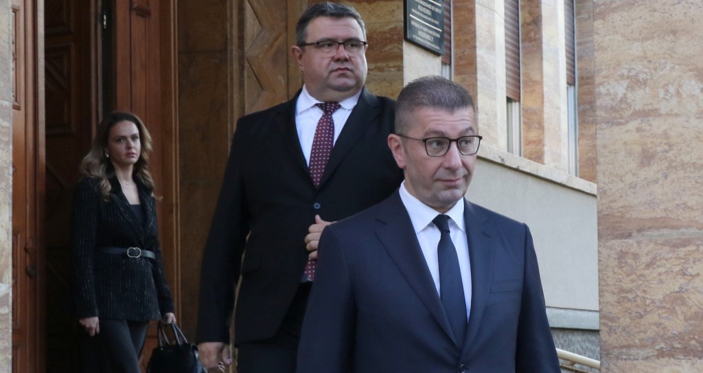 ДОДЕКА ЈАС СУМ ПРЕМИЕР, ВО МАКЕДОНИЈА НЕМА ДА ПРИМИМЕ НИТУ ЕДЕН МИГРАНТ, РЕЧЕ МИЦКОСКИ ДОДЕКА ЈАС СУМ ПРЕМИЕР, ВО МАКЕДОНИЈА НЕМА ДА ПРИМИМЕ НИТУ ЕДЕН МИГРАНТ, РЕЧЕ МИЦКОСКИ