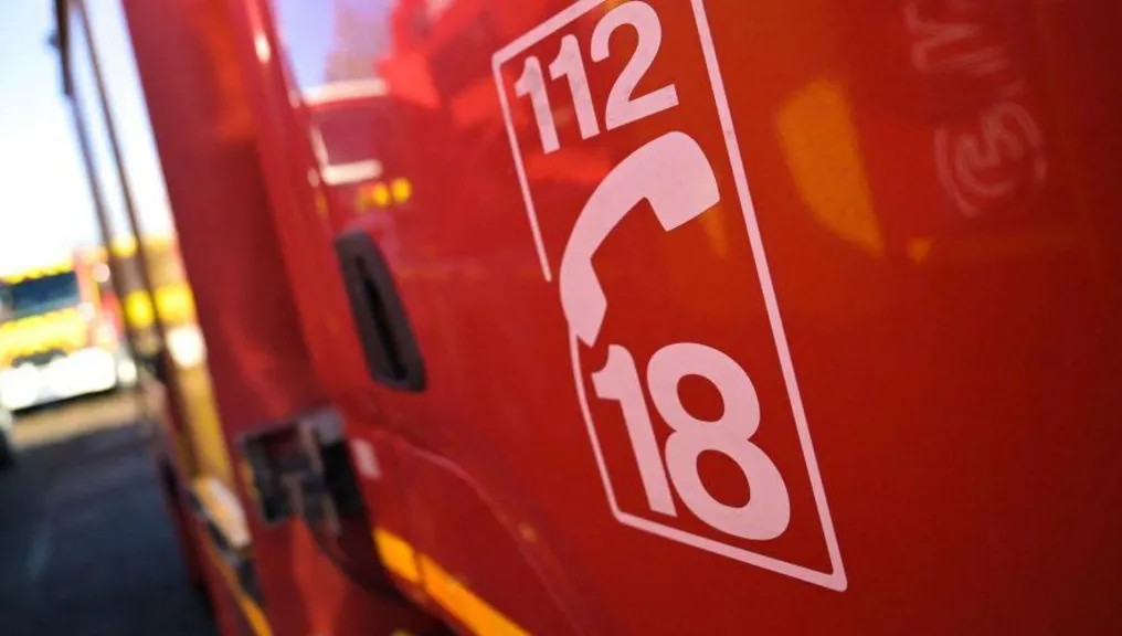 ТРОЈЦА ФРАНЦУСКИ ТИНЕЈЏЕРИ СЕ УДАВИЛЕ ОТКАКО НИВНИОТ АВТОМОБИЛ ИЗЛЕТАЛ ОД ПАТ И ПАДНАЛ ВО БАЗЕН ТРОЈЦА ФРАНЦУСКИ ТИНЕЈЏЕРИ СЕ УДАВИЛЕ ОТКАКО НИВНИОТ АВТОМОБИЛ ИЗЛЕТАЛ ОД ПАТ И ПАДНАЛ ВО БАЗЕН