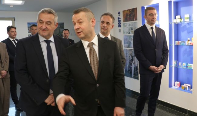 „АЛКАЛОИД“ ОТВОРИ НОВА МИКРОБИОЛОШКА ЛАБОРАТОРИЈА ВРЕДНА 3,1 МИЛИОН ЕВРА