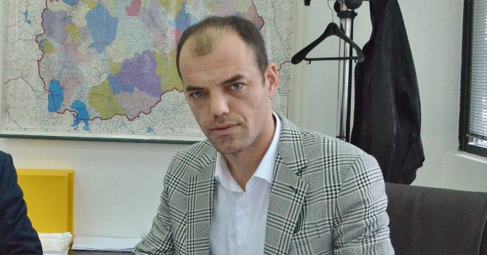 АПСЕЊА ЗА ПЕРЕЊЕ ПАРИ И ДРУГ КРИМИНАЛ, НЕОФИЦИЈАЛНО ЛИШЕН ОД СЛОБОДА Е БУЈАР ДАРДИШТА ОД ДУИ, КОЈ ДИРЕКТОРУВАШЕ ПОВЕЌЕ ОД ДЕЦЕНИЈА АПСЕЊА ЗА ПЕРЕЊЕ ПАРИ И ДРУГ КРИМИНАЛ, НЕОФИЦИЈАЛНО ЛИШЕН ОД СЛОБОДА Е БУЈАР ДАРДИШТА ОД ДУИ, КОЈ ДИРЕКТОРУВАШЕ ПОВЕЌЕ ОД ДЕЦЕНИЈА