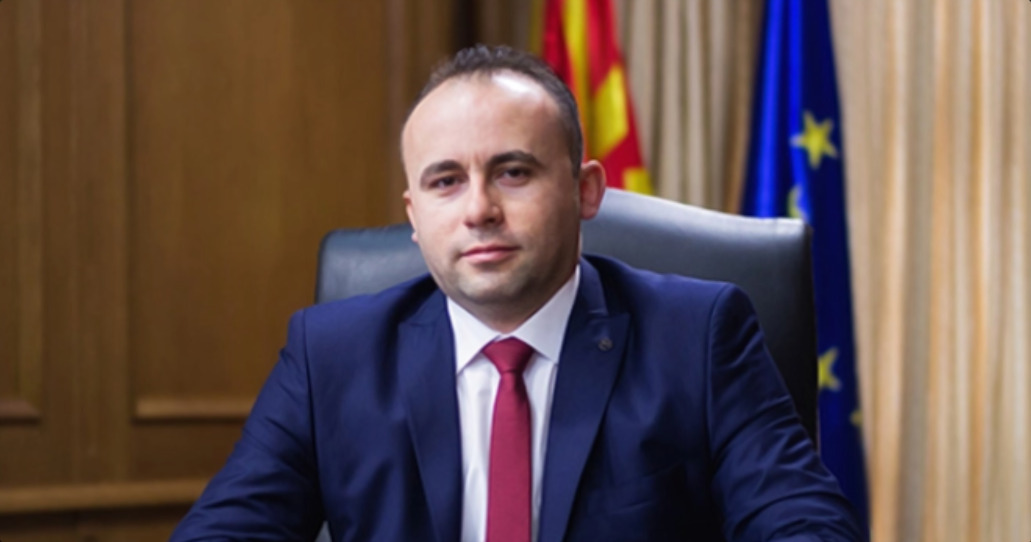 ПОРАНЕШНИОТ ДРЖАВЕН ПРАВОБРАНИТЕЛ ФЕХМИ СТАФА УАПСЕН СО 20.000 ЕВРА, ЗЕМАЛ МИТО ЗА ДА ВЛИЈАЕ ВРЗ СУДИЈА ОД АПЕЛАЦИЈА ПОРАНЕШНИОТ ДРЖАВЕН ПРАВОБРАНИТЕЛ ФЕХМИ СТАФА УАПСЕН СО 20.000 ЕВРА, ЗЕМАЛ МИТО ЗА ДА ВЛИЈАЕ ВРЗ СУДИЈА ОД АПЕЛАЦИЈА