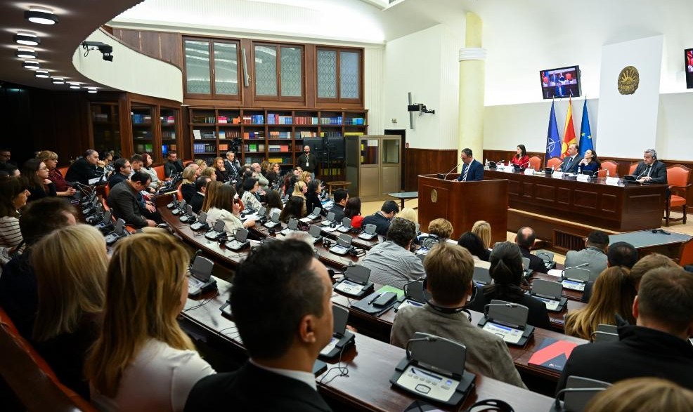 УМИРААТ ПО 4.000 ПУШАЧИ ГОДИШНО, ДОКТОРИТЕ АПЕЛИРААТ ИТНО ДА СЕ СМЕНИ ЗАКОНОТ ЗА ЗАШТИТА ОД ПУШЕЊЕ УМИРААТ ПО 4.000 ПУШАЧИ ГОДИШНО, ДОКТОРИТЕ АПЕЛИРААТ ИТНО ДА СЕ СМЕНИ ЗАКОНОТ ЗА ЗАШТИТА ОД ПУШЕЊЕ