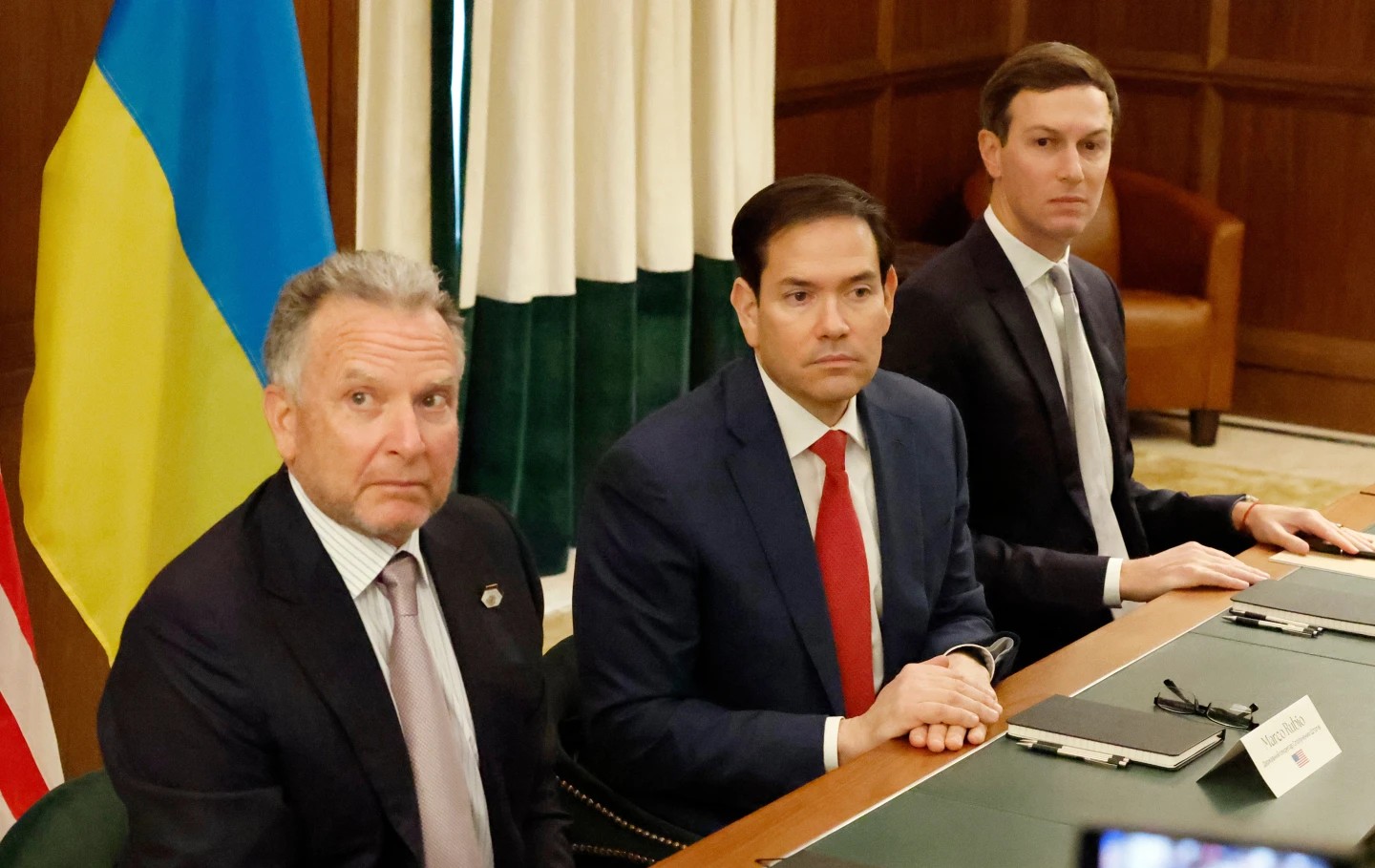 РАЗГОВОРИТЕ СЕ ПРОДУКТИВНИ, НО ИМА УШТЕ ДОСТА РАБОТА, КАЖА РУБИО ПО АМЕРИКАНСКО-УКРАИНСКИТЕ ПРЕГОВОРИ ВО ФЛОРИДА