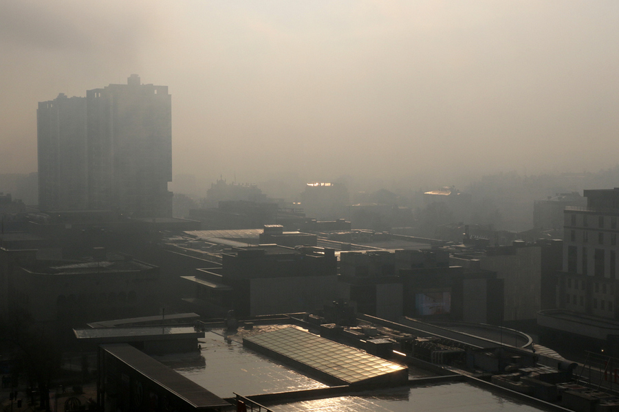 МИНИСТЕРСТВОТО ЗА ЖИВОТНА СРЕДИНА ВОВЕДЕ МЕРКИ ПОРАДИ ЗГОЛЕМЕНО АЕРОЗАГАДУВАЊЕ ВО ЦЕНТАР, ГАЗИ БАБА, КАРПОШ И ЛИСИЧЕ, ПРЕПОРАЧА ТРУДНИЦИ И ПОСТАРИ ОД 60 ГОДИНИ ДА НЕ ОДАТ НА РАБОТА