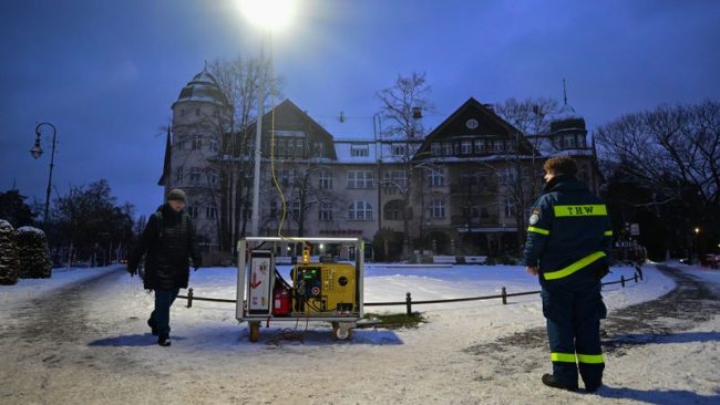 ЛЕВИЧАРСКА ГРУПА ЈА ПРЕЗЕДЕ ОДГОВОРНОСТА ЗА ПОЖАРОТ ВО БЕРЛИН ШТО ОСТАВИ БЕЗ СТРУЈА 45.000 ДОМАЌИНСТВА