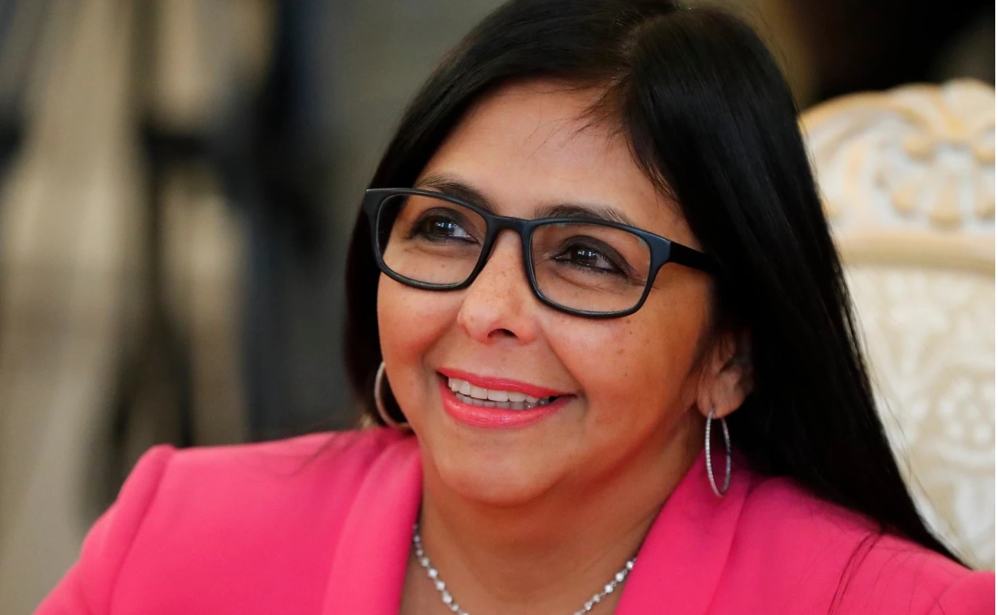 РУСИЈА ГИ ОСУДИ „НЕОКОЛОНИЈАЛНИТЕ ЗАКАНИ“ ПРОТИВ ВЕНЕЦУЕЛА, ЈА ПОДДРЖА НОВАТА ПРИВРЕМЕНА ПРЕТСЕДАТЕЛКА РОДРИГЕЗ