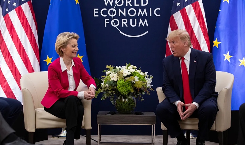 ОДГОВОРОТ НА ЕУ НА ЗАКАНИТЕ ОД ТРАМП ЌЕ БИДЕ ОБЕДИНЕТ И НЕПОКОЛЕБЛИВ, РЕЧЕ ФОН ДЕР ЛАЈЕН