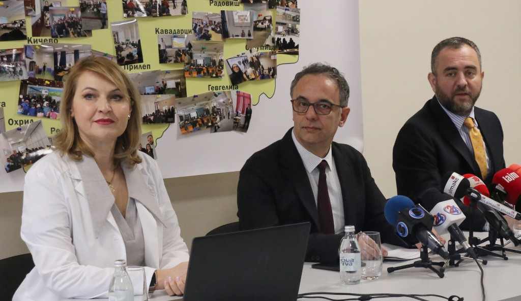 ПЕТ ДЕЦА И ДВАЈЦА МАЖИ СЕ ПОВРЕДИЛЕ ОД ИСПУКАНИ ПЕТАРДИ, НА ДЕЛ ИМ БИЛЕ AМПУТИРАНИ ПРСТИТЕ