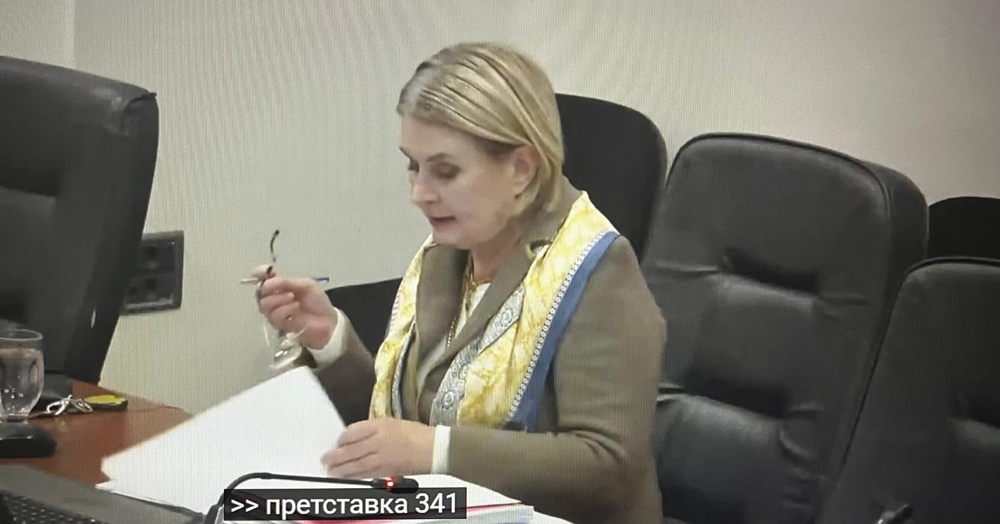 ТРИ СУДИЈКИ ОД СУДСКИОТ СОВЕТ ГИ ПРОВЕРУВААТ ПРЕДМЕТИТЕ НА ПРИТВОРЕНИОТ СУДИЈА ЃОКО РИСТОВ ПО НОВА, АНОНИМНА ПРЕТСТАВКА ПОТПИШАНА ОД „СУДСКИ СОВЕТНИЦИ“ ОД СКОПСКА АПЕЛАЦИЈА ТРИ СУДИЈКИ ОД СУДСКИОТ СОВЕТ ГИ ПРОВЕРУВААТ ПРЕДМЕТИТЕ НА ПРИТВОРЕНИОТ СУДИЈА ЃОКО РИСТОВ ПО НОВА, АНОНИМНА ПРЕТСТАВКА ПОТПИШАНА ОД „СУДСКИ СОВЕТНИЦИ“ ОД СКОПСКА АПЕЛАЦИЈА