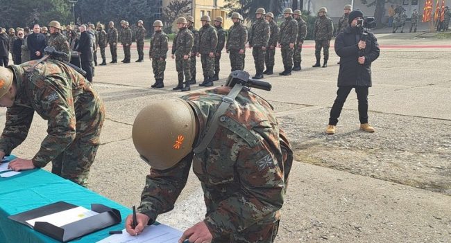 ВКУПНО ЧЕТВОРИЦА ВОЈНИЦИ ЗАРАЗЕНИ СО ШУГА ВО ВЕЛЕШКАТА КАСАРНА, ЗАРАЗАТА Е ВНЕСЕНА ОДНАДВОР