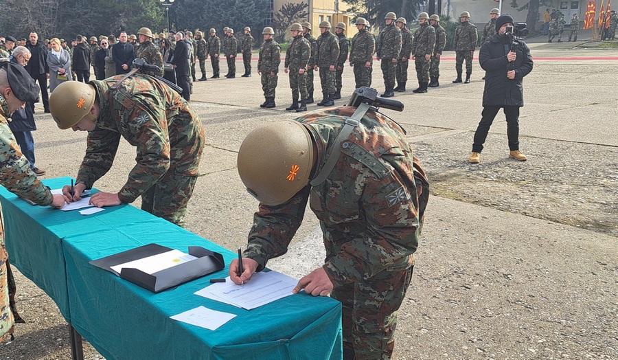 ШУГАТА ВО ВЕЛЕШКАТА КАСАРНА СЕ ПОЈАВИ ПОРАДИ ЛОШИТЕ УСЛОВИ ЗА РАБОТА И ЖИВОТ, РЕАГИРА НЕЗАВИСНИОТ СИНДИКАТ НА ПРОФЕСИОНАЛНИТЕ ВОЈНИЦИ