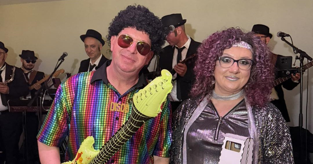 МАСКЕНБАЛОТ ГО НАЈАВИ КАРНЕВАЛОТ ВО СТРУМИЦА, КОЈ ЌЕ ГО ПРЕДВОДАТ ДУШКО И ДАНИЦА, ИЗБРАНИ ЗА ПРИНЦ И ПРИНЦЕЗА МАСКЕНБАЛОТ ГО НАЈАВИ КАРНЕВАЛОТ ВО СТРУМИЦА, КОЈ ЌЕ ГО ПРЕДВОДАТ ДУШКО И ДАНИЦА, ИЗБРАНИ ЗА ПРИНЦ И ПРИНЦЕЗА