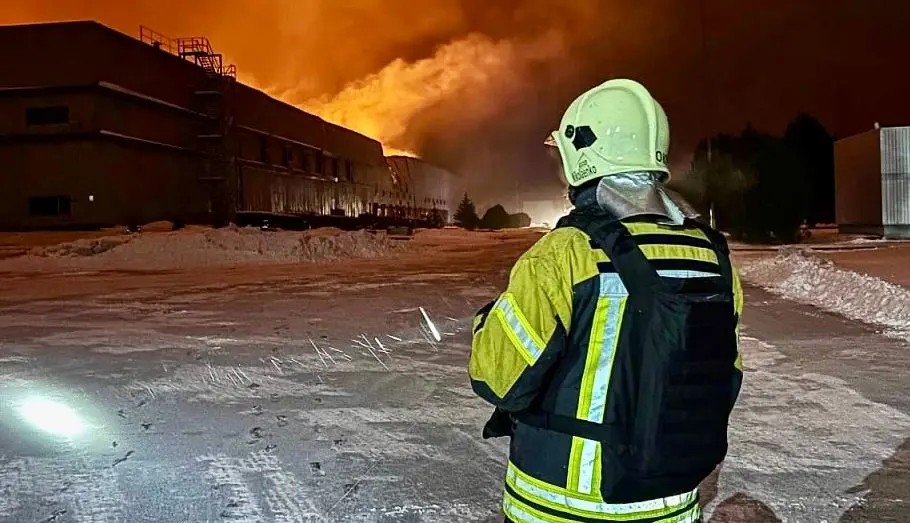 ПОЛСКА ПРИВРЕМЕНО ЗАТВОРИ ДВА АЕРОДРОМА ПОРАДИ ГОЛЕМ РУСКИ НАПАД ВРЗ УКРАИНА