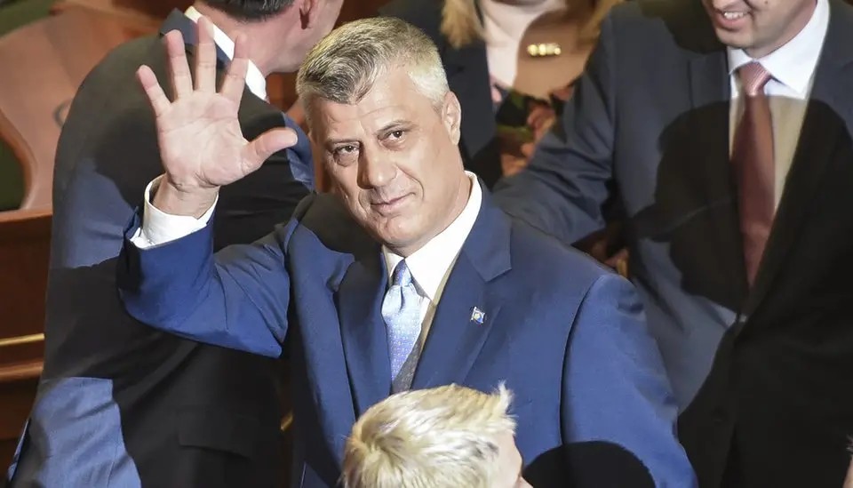 ОБВИНИТЕЛИТЕ ЗА ВОЕНИ ЗЛОСТОРСТВА ВО ХАГ ПОБАРАА 45 ГОДИНИ ЗАТВОР ЗА БИВШИОТ КОСОВСКИ ПРЕТСЕДАТЕЛ ХАШИМ ТАЧИ