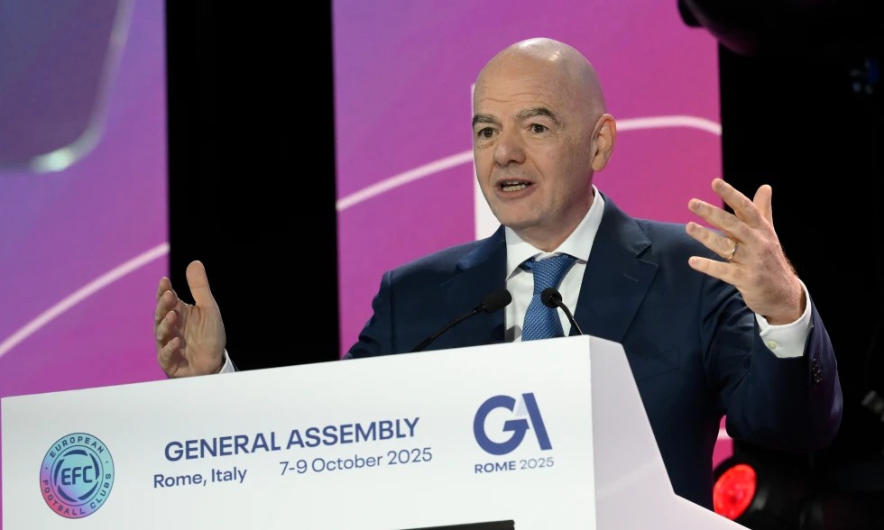 ШЕФОТ НА ФИФА САКА ДА ЈА ВРАТИ РУСИЈА ВО МЕЃУНАРОДНИОТ ФУДБАЛ ШЕФОТ НА ФИФА САКА ДА ЈА ВРАТИ РУСИЈА ВО МЕЃУНАРОДНИОТ ФУДБАЛ