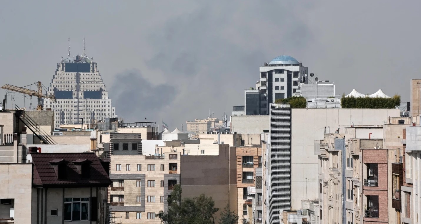 БРИТАНИЈА, ФРАНЦИЈА И ГЕРМАНИЈА ГИ ПОВИКАА САД И ИРАН ДА ГИ ПРОДОЛЖАТ ПРЕГОВОРИТЕ БРИТАНИЈА, ФРАНЦИЈА И ГЕРМАНИЈА ГИ ПОВИКАА САД И ИРАН ДА ГИ ПРОДОЛЖАТ ПРЕГОВОРИТЕ