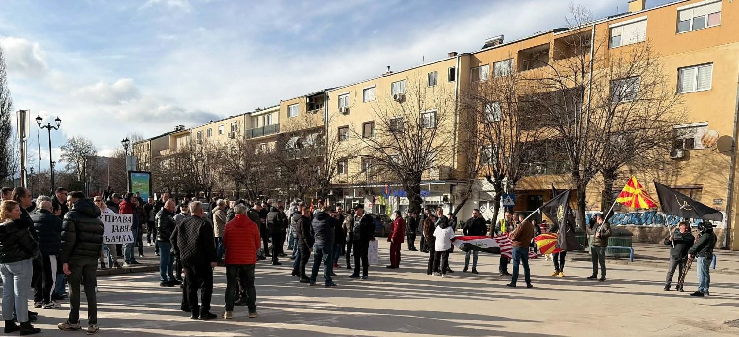 УЈП НÈ ДРЖИ ВО НЕИЗВЕСНОСТ, СОВЕТОТ НА ОПШТИНАТА КУМАНОВО НÈ ИЗВИСИ, ПРОТЕСТИРАА ПЕЧАЛБАРИТЕ ЗА ДВОЈНОТО ОДАНОЧУВАЊЕ НА ПЛАТИТЕ ОД СТРАНСТВО ОД 2020