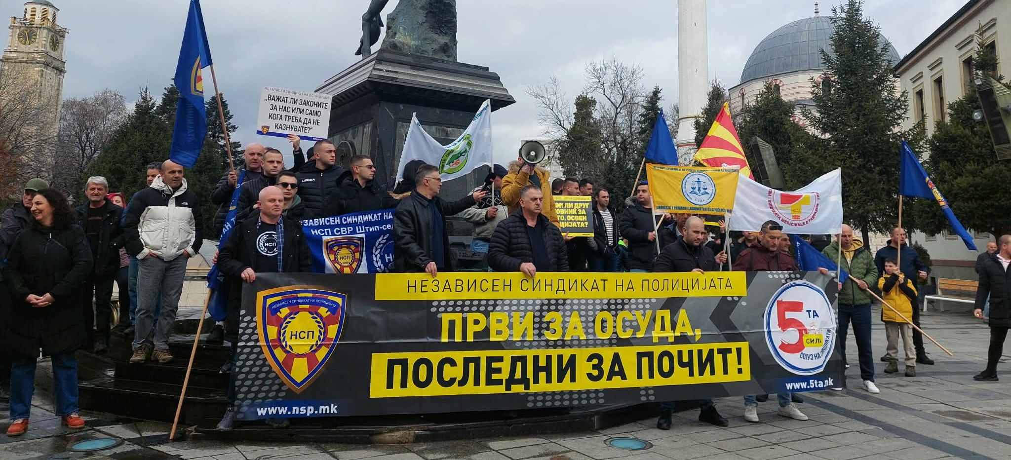 БАРАМЕ ПОРИГОРОЗНИ КАЗНИ ЗА ЗАКАНИ КОН ПОЛИЦИЈАТА, РЕКОА ОД НЕЗАВИСНИОТ СИНДИКАТ НА ПРОТЕСТОТ ВО БИТОЛА