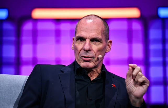 ЌЕ МУ СЕ СУДИ НА БИВШИОТ ГРЧКИ МИНИСТЕР ВАРУФАКИС ОТКАКО КАЖА ДЕКА ПРОБАЛ ДРОГА ПРЕД 37 ГОДИНИ