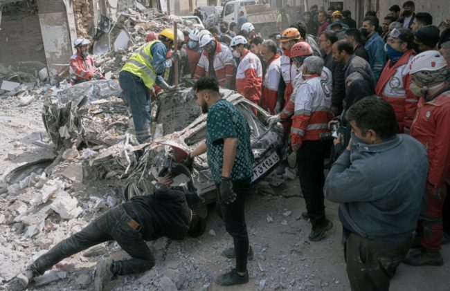 ИРАН ГО ДОБИЛ АМЕРИКАНСКИОТ ПЛАН ЗА ПРИМИРЈЕ, ЕДНИ ВЕЛАТ ДЕКА Е ОТФРЛЕН, ДРУГИ ДЕКА СЕ РАЗГЛЕДУВА