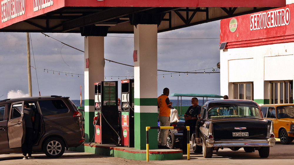 ТАНКЕР СО РУСКА НАФТА ШТО ОДЕЛ ЗА КУБА СВРТЕЛ КОН ТРИНИДАД И ТОБАГО ТАНКЕР СО РУСКА НАФТА ШТО ОДЕЛ ЗА КУБА СВРТЕЛ КОН ТРИНИДАД И ТОБАГО