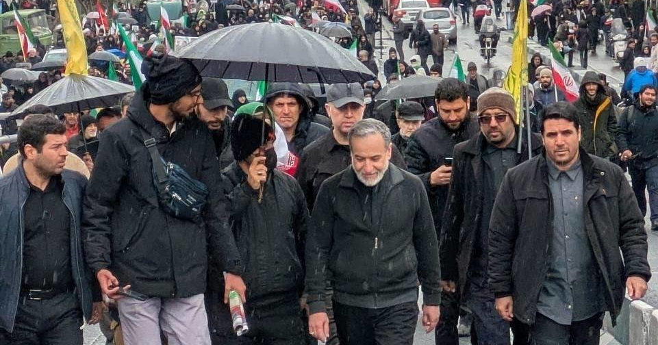 ВОЕНАТА ПОМОШ ОД РУСИЈА И КИНА Е КЛУЧНА ЗА ИРАН ВО КОНФЛИКТОТ СО САД И ИЗРАЕЛ, ВЕЛИ ШЕФОТ НА ИРАНСКАТА ДИПЛОМАТИЈА АРАГЧИ ВОЕНАТА ПОМОШ ОД РУСИЈА И КИНА Е КЛУЧНА ЗА ИРАН ВО КОНФЛИКТОТ СО САД И ИЗРАЕЛ, ВЕЛИ ШЕФОТ НА ИРАНСКАТА ДИПЛОМАТИЈА АРАГЧИ