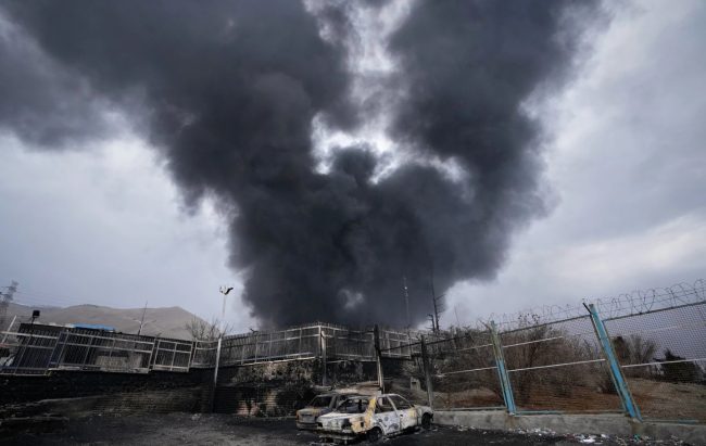 ЦЕНИТЕ НА НАФТАТА НАДМИНАА 100 ДОЛАРИ ЗА БАРЕЛ ЗА ПРВПАТ ОД 2022 ПО НАЗНАЧУВАЊЕТО НА МОЏТАБА ХАМНЕИ ЗА НОВ ЛИДЕР НА ИРАН