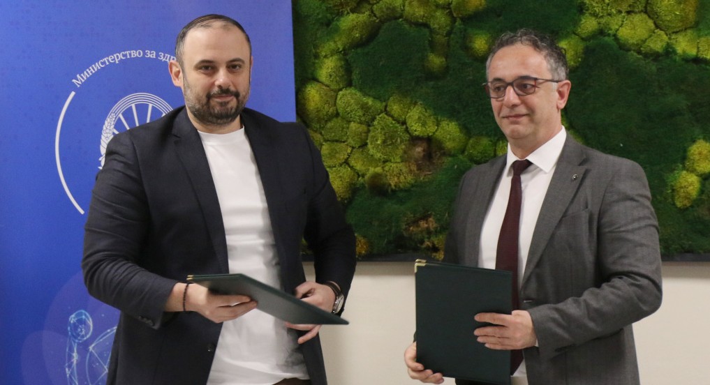 НЕМА ДА ПОСКАПИ ПАРКИРАЊЕТО НА СКОПСКИТЕ КЛИНИКИ ОТКАКО ЌЕ СЕ ИЗГРАДАТ КАТНИТЕ ГАРАЖИ, РЕЧЕ ЃОРЃИЕВСКИ