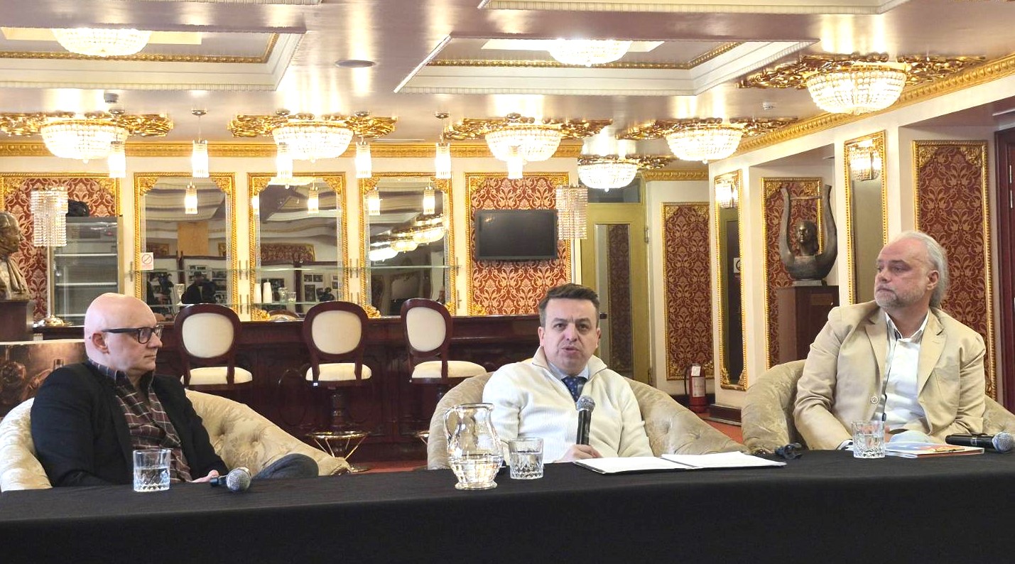 ВО МНТ ЌЕ РЕЖИРААТ МАНДИЌ-РИГОНАТ, ВИТОШЕВИЌ, УНКОВСКИ И МАНДАК, ТЕАТАРОТ ДОБИ БУЏЕТ ОД НАД 230 ИЛЈАДИ ЕВРА