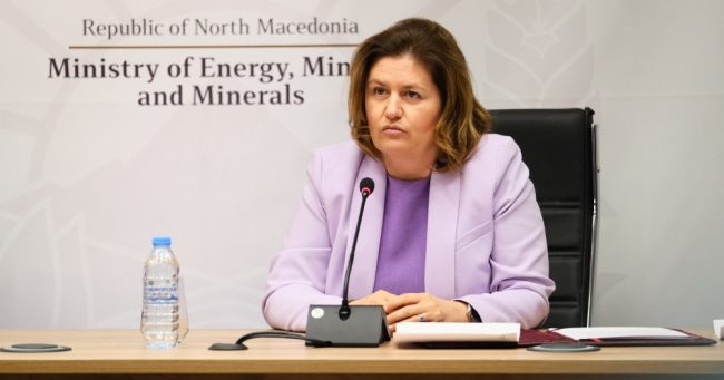 ОКТА ВОВЕДУВА ПОПУСТ ОД 2 ДЕНАРИ ПО ЛИТАР ГОРИВО, ВЛАДАТА ЌЕ ИНТЕРВЕНИРА СО КОРЕКЦИЈА НА ДДВ И АКЦИЗИТЕ АКО ЦЕНИТЕ НА СВЕТСКИТЕ БЕРЗИ ПРОДОЛЖАТ ДА РАСТАТ