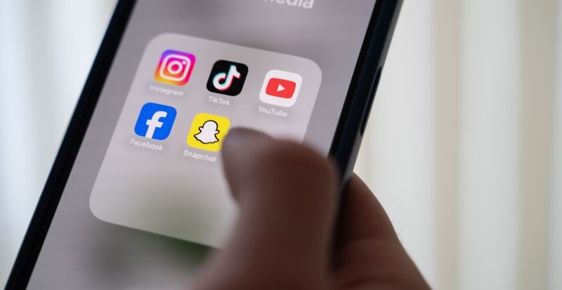 АВСТРИЈА ПЛАНИРА ДА ЗАБРАНИ СОЦИЈАЛНИ МЕДИУМИ ЗА ДЕЦА ПОД 14 ГОДИНИ