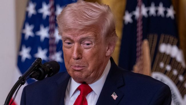 ГОЛЕМА ЧЕСТ Е ДА СЕ УБИВААТ ИРАНСКИТЕ ЛИДЕРИ, РЕЧЕ ТРАМП