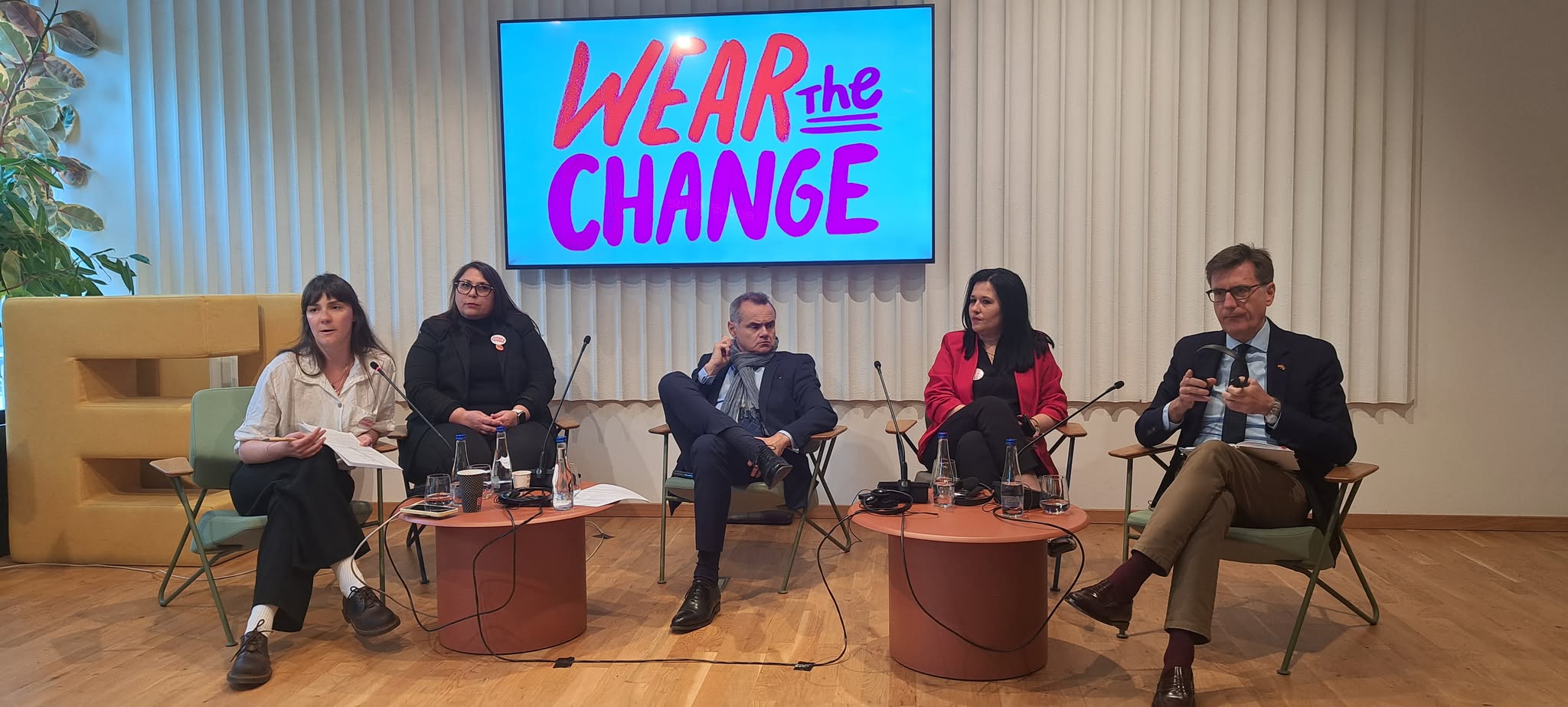 САМО 27 ОТСТО ОД ЖЕНИТЕ ВО ЗЕМЈАВА ИМААТ НЕДВИЖНОСТ НА СВОЕ ИМЕ И ЗАТОА ДЕЛ ОД ЖЕНИТЕ ЖРТВИ СЕ ВРАЌААТ КАЈ НАСИЛНИКОТ, РЕКОА НА ТРИБИНАТА ЗА СЕМЕЈНО НАСИЛСТВО ВО ВЕЛЕС