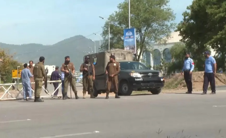 ВЕНС ПАТУВА НА ПРЕГОВОРИ ВО ПАКИСТАН ДОДЕКА СЕ БЛИЖИ КРАЈОТ НА ПРИМИРЈЕТО СО ИРАН