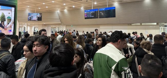 ВО СИЛА СТАПИ НОВИОТ ГРАНИЧЕН СИСТЕМ ЗА ПАТУВАЊЕ ВО ШЕНГЕН ЗОНАТА, ПАТНИЦИТЕ ЌЕ БИДАТ СЛИКАНИ И ЌЕ ОСТАВААТ ОТПЕЧАТОЦИ ОД ПРСТИ