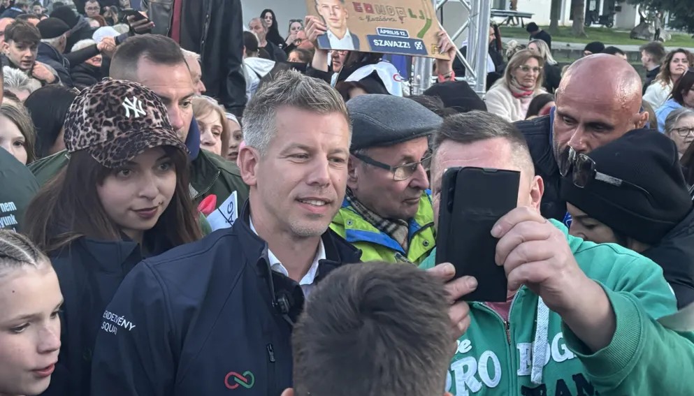 МАЃАР СО ЗНАЧАЈНО ВОДСТВО ПРЕД ОРБАН ДЕН ПРЕД ИЗБОРИТЕ ВО УНГАРИЈА, ВЕЛИ НОВА АНКЕТА