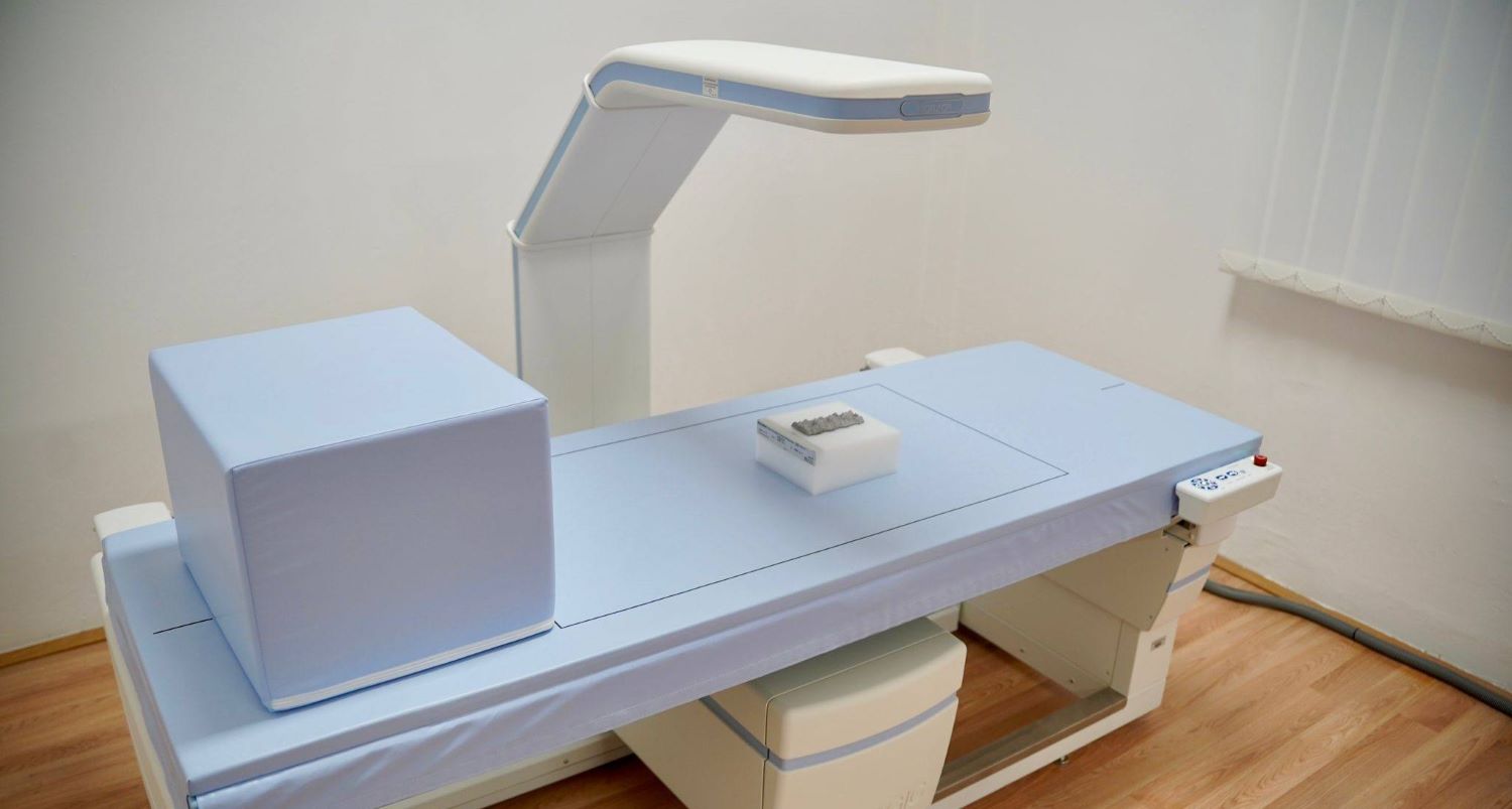 „МАЈЧИН ДОМ“ ВО СКОПСКИ АЕРОДРОМ ДОБИ НОВ ДЕКСАСКЕН АПАРАТ ЗА ОСТЕОПОРОЗА