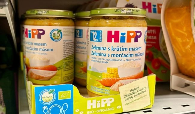 ОТРОВ ЗА СТАОРЦИ ПРОНАЈДЕН ВО БЕБЕШКА ХРАНА ВО АВСТРИЈА, ЧЕШКА И СЛОВАЧКА, ВЛАСТИТЕ ВЕРУВААТ ДЕКА Е САБОТАЖА