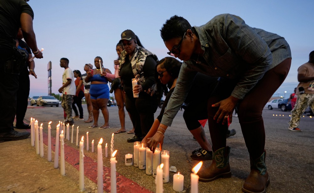 АМЕРИКАНЕЦ УБИ ОСУМ ДЕЦА, ОД КОИ СЕДУМ НЕГОВИ