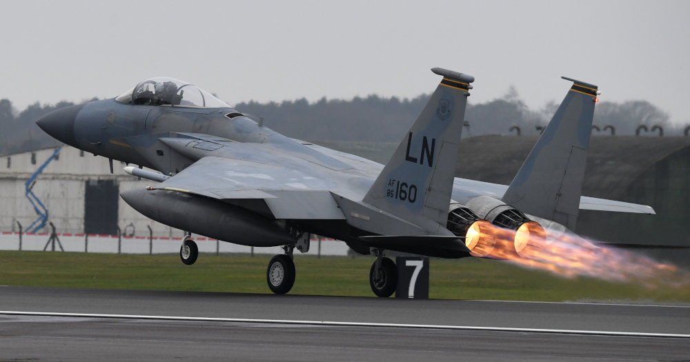 САД ПРОДОЛЖУВА СО ПОТРАГАТА ПО ПИЛОТОТ НА УРНАТИОТ АВИОН ВО ИРАН САД ПРОДОЛЖУВА СО ПОТРАГАТА ПО ПИЛОТОТ НА УРНАТИОТ АВИОН ВО ИРАН