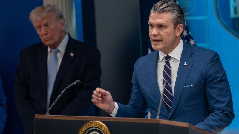 ИРАН МОЛЕШЕ ЗА ПРИМИРЈЕ И ТРАМП ПОКАЖА МИЛОСТ, РЕЧЕ ХЕГСЕТ