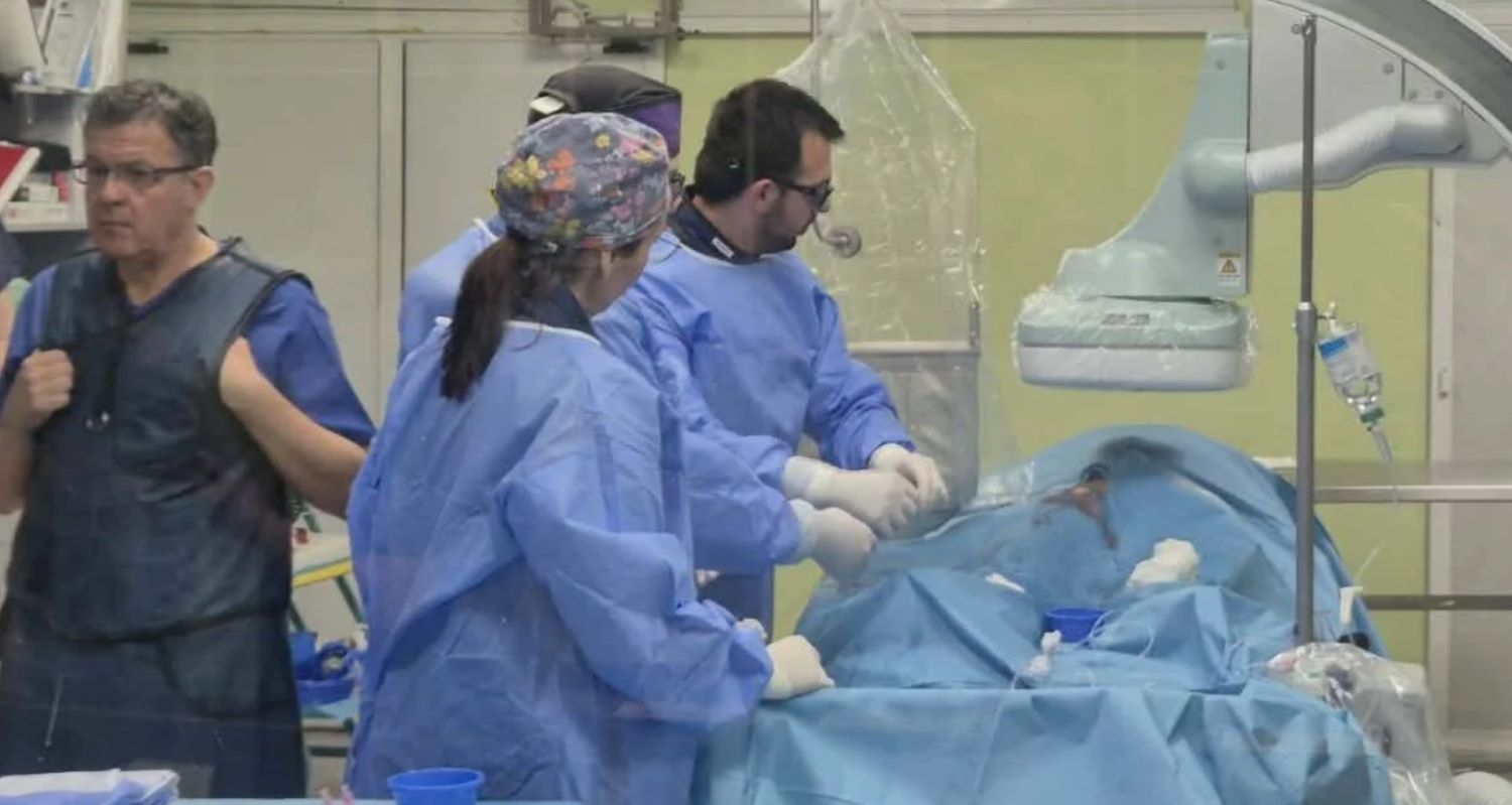 ТРИ ИНТЕРВЕНЦИИ СО НОВА МЕТОДА ЗА ТРЕТМАН НА ЗАТНАТИ АРТЕРИИ ЗА ПРВПАТ ИЗВЕДЕНИ ВО ОХРИДСКАТА БОЛНИЦА „СВЕТИ СТЕФАН“