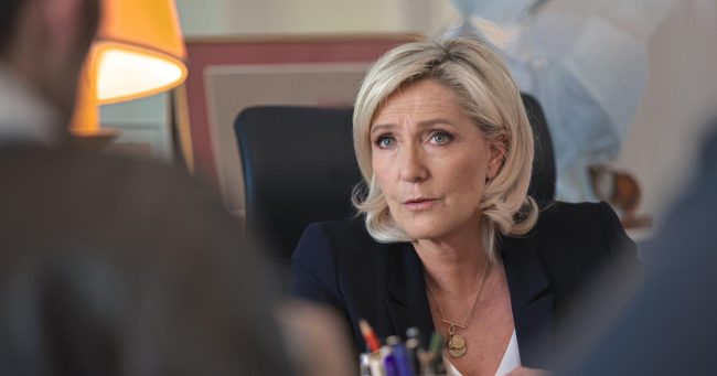 ЕВРОПСКИТЕ ДЕСНИЧАРИ СЕ ДИСТАНЦИРААТ ОД ТРАМП, ПОРАЗОТ НА ОРБАН ГО ГЛЕДААТ КАКО ПРЕДУПРЕДУВАЊЕ