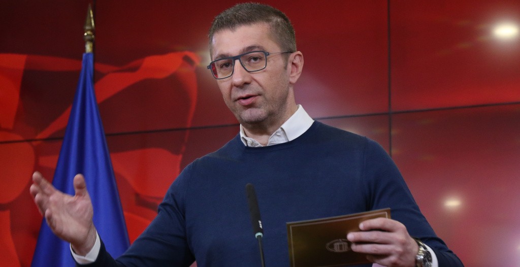 ОЧЕКУВАМ РЕГУЛАТОРНАТА КОМИСИЈА ДА ДОНЕСЕ ОДЛУКА ЗА НАМАЛУВАЊЕ НА ЦЕНАТА НА ГОРИВАТА, РЕЧЕ МИЦКОСКИ