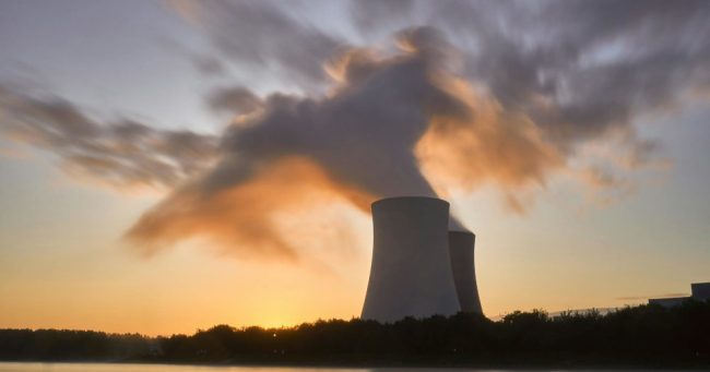 ЕВРОПА Ѝ СЕ ВРАЌА НА НУКЛЕАРНАТА ЕНЕРГИЈА, ФОН ДЕР ЛАЈЕН ВЕЛИ ДЕКА ОТКАЖУВАЊЕТО ОД ЦЕНТРАЛИТЕ БИЛО СТРАТЕШКА ГРЕШКА