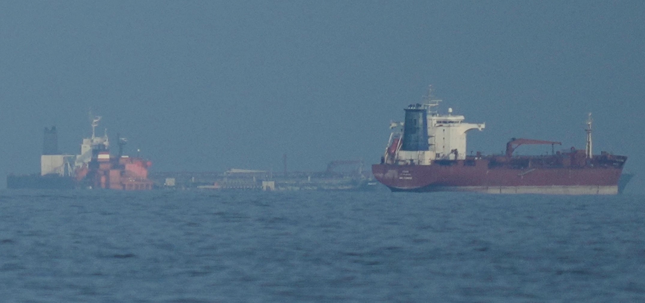 СТАПИ ВО СИЛА БЛОКАДАТА НА САД ВРЗ ИРАНСКИТЕ ПРИСТАНИШТА, ИРАНСКИТЕ ВОЕНИ БРОДОВИ ЌЕ БИДАТ УНИШТЕНИ АКО СЕ ПРИБЛИЖАТ, РЕЧЕ ТРАМП