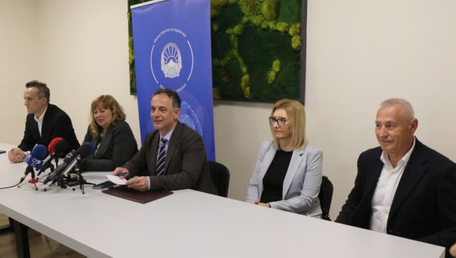 ОД НОВАТА АКАДЕМСКА ГОДИНА СПЕЦИЈАЛИЗАЦИЈАТА ЗА ОПШТА ХИРУРГИЈА СЕ НАМАЛУВА ОД ШЕСТ НА ПЕТ ГОДИНИ